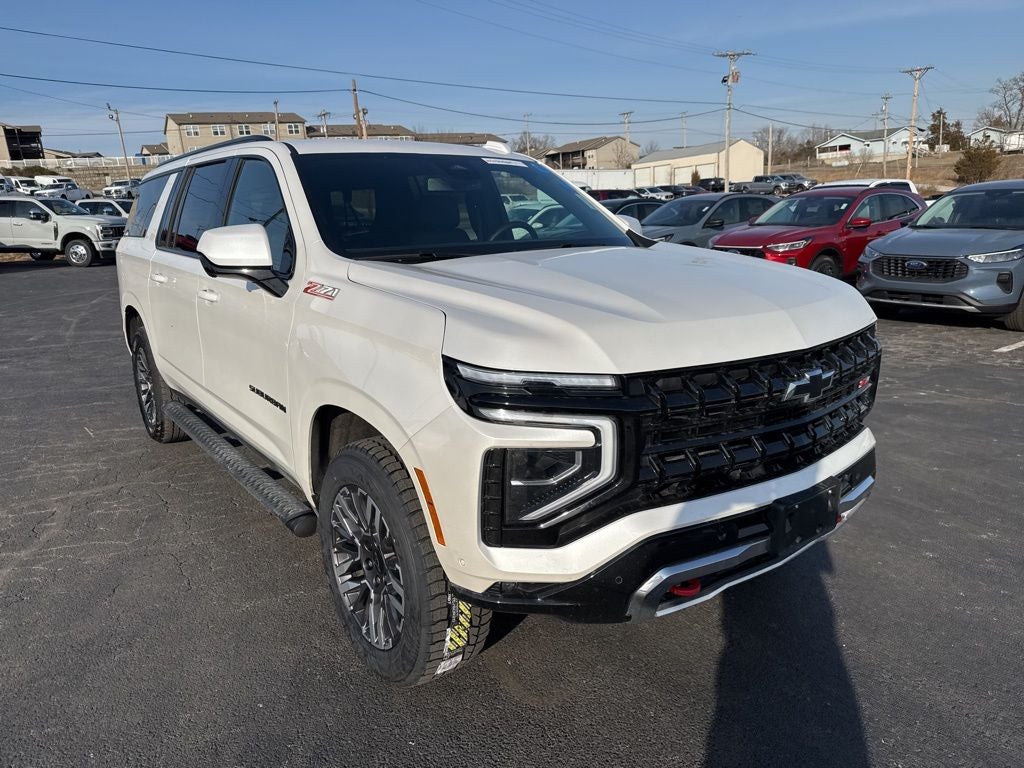 2025 Chevrolet Suburban 4WD Z71