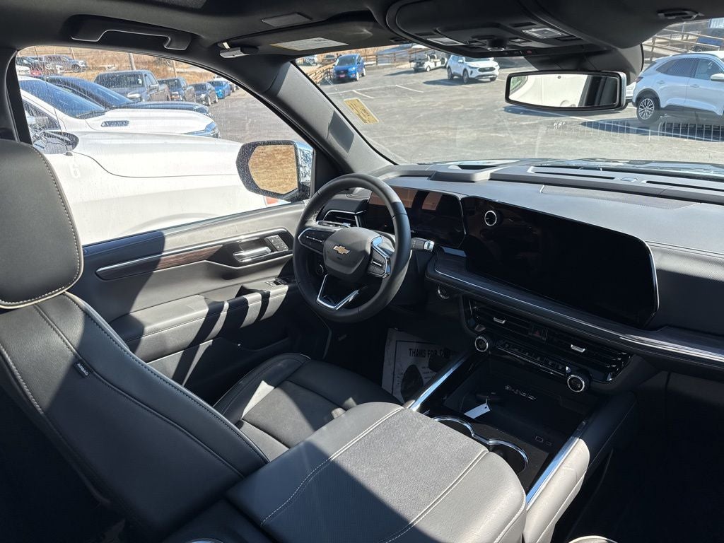 2025 Chevrolet Tahoe 4WD Premier