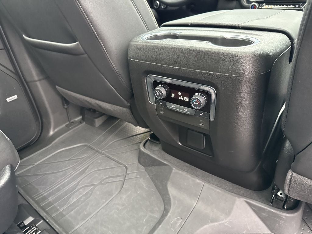 2025 Chevrolet Tahoe 4WD Premier