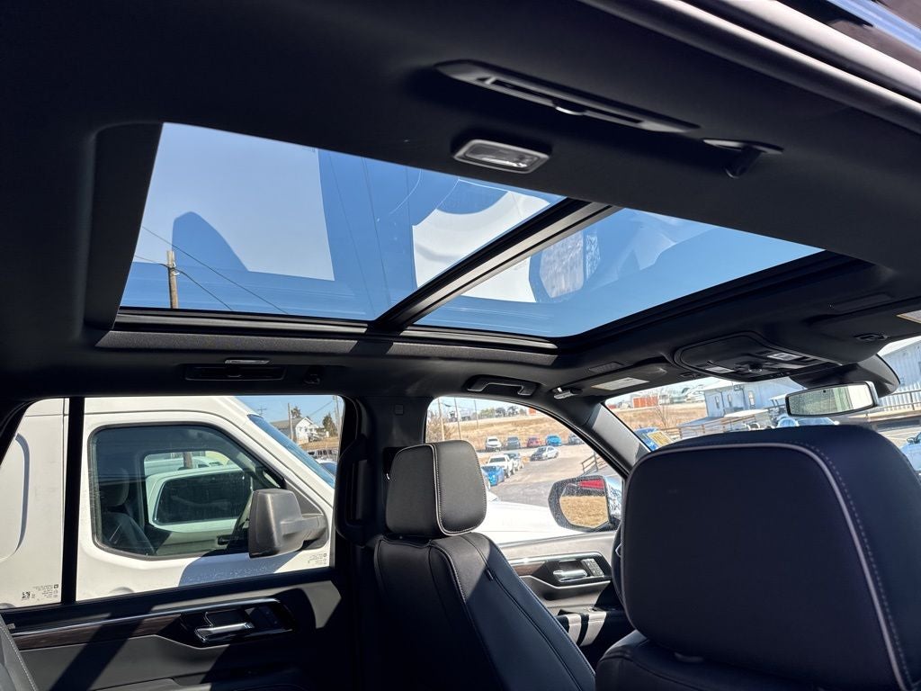 2025 Chevrolet Tahoe 4WD Premier