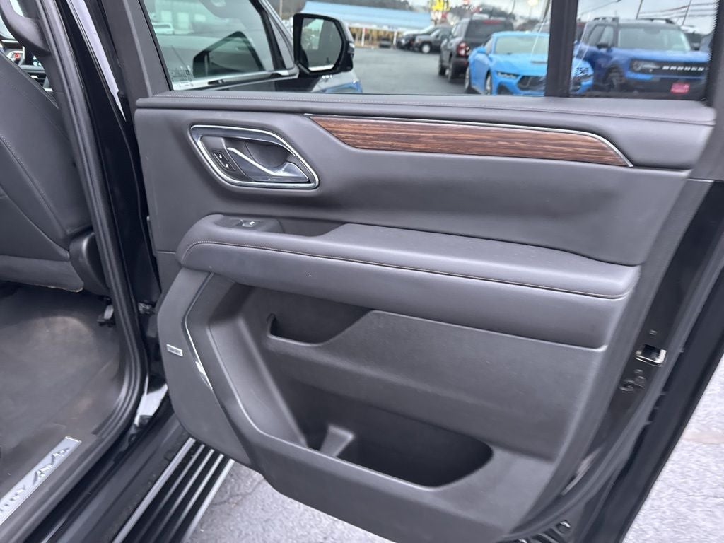 2023 Chevrolet Suburban 4WD High Country