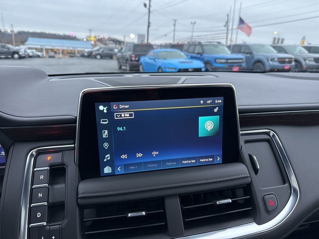 2023 Chevrolet Suburban 4WD High Country