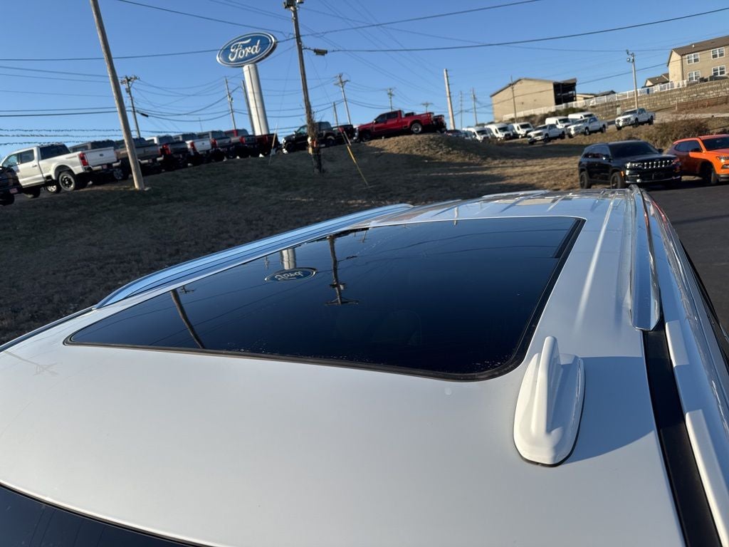 2023 Chevrolet Tahoe 4WD Premier