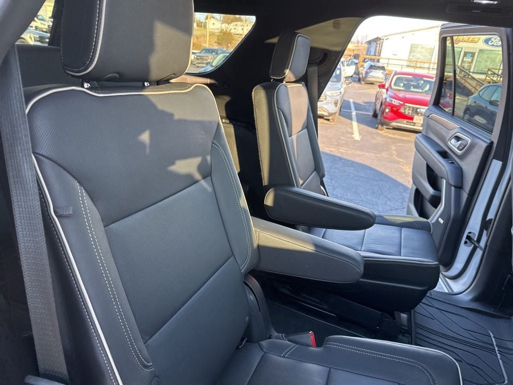 2023 Chevrolet Tahoe 4WD Premier