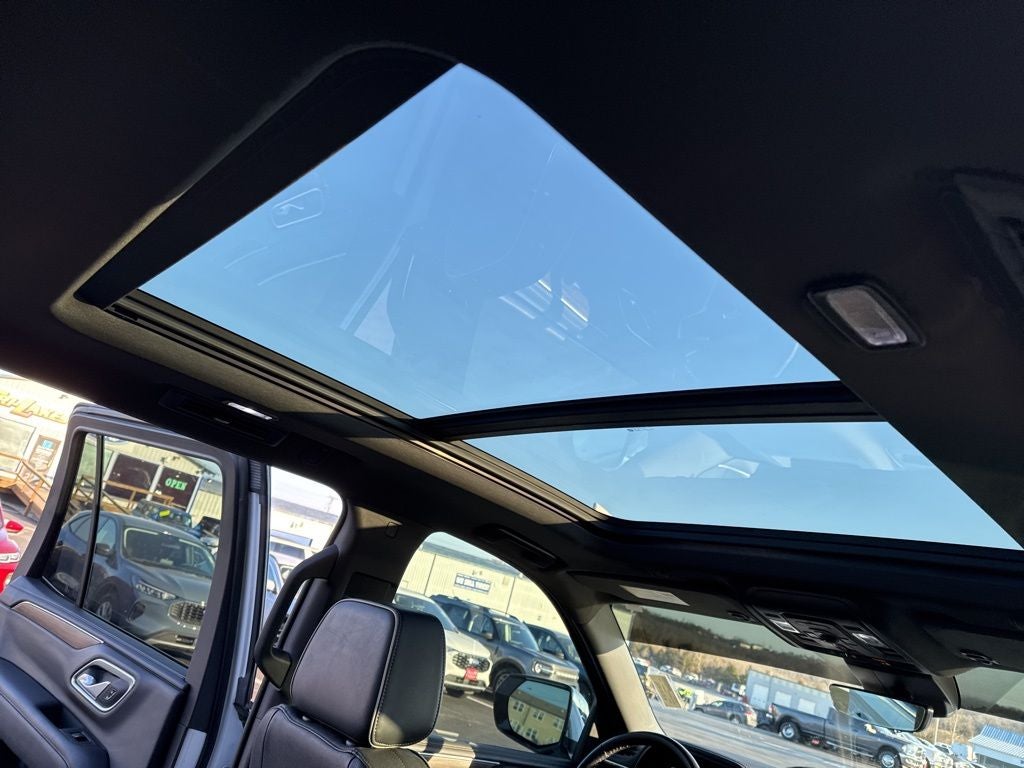 2023 Chevrolet Tahoe 4WD Premier