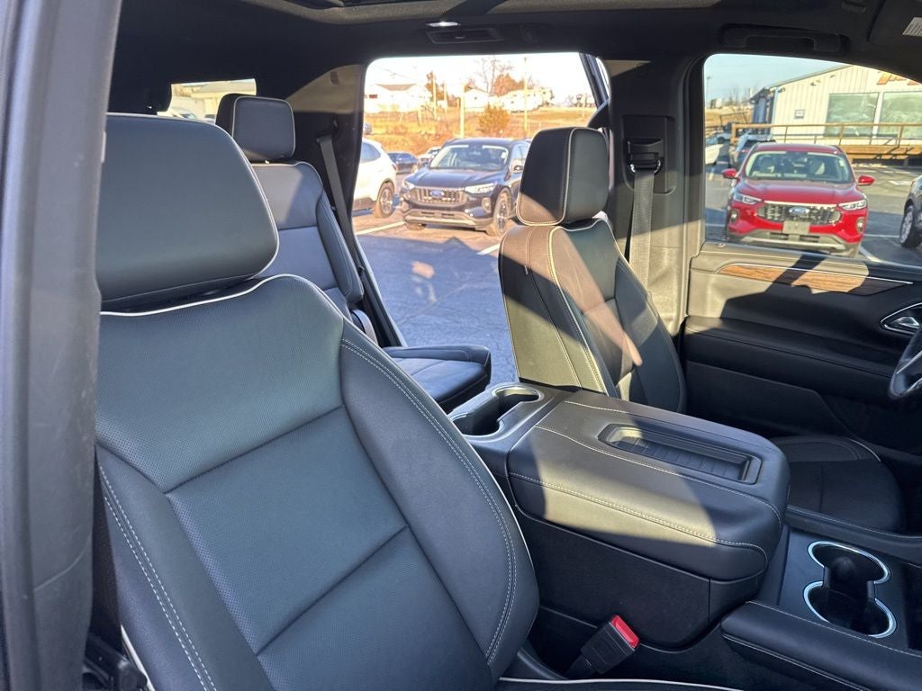 2023 Chevrolet Tahoe 4WD Premier