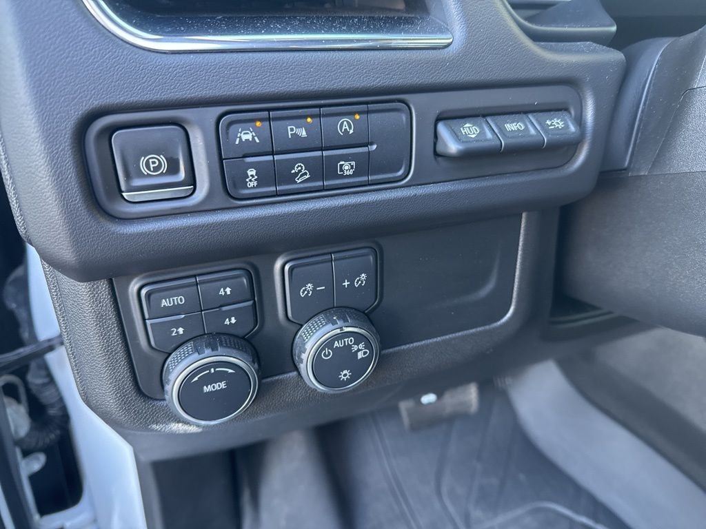 2023 Chevrolet Tahoe 4WD Premier