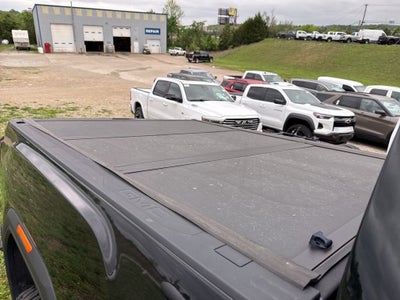 2022 GMC Sierra 2500HD 4WD Crew Cab Standard Bed AT4