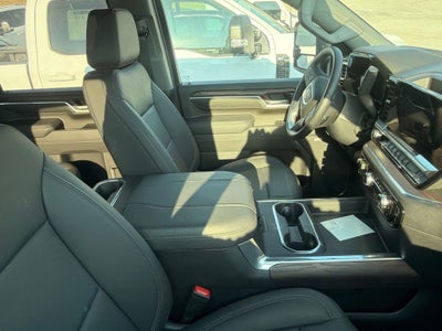 2026 GMC Sierra 2500 HD Crew Cab, Standard Bed, SLT, 4WD