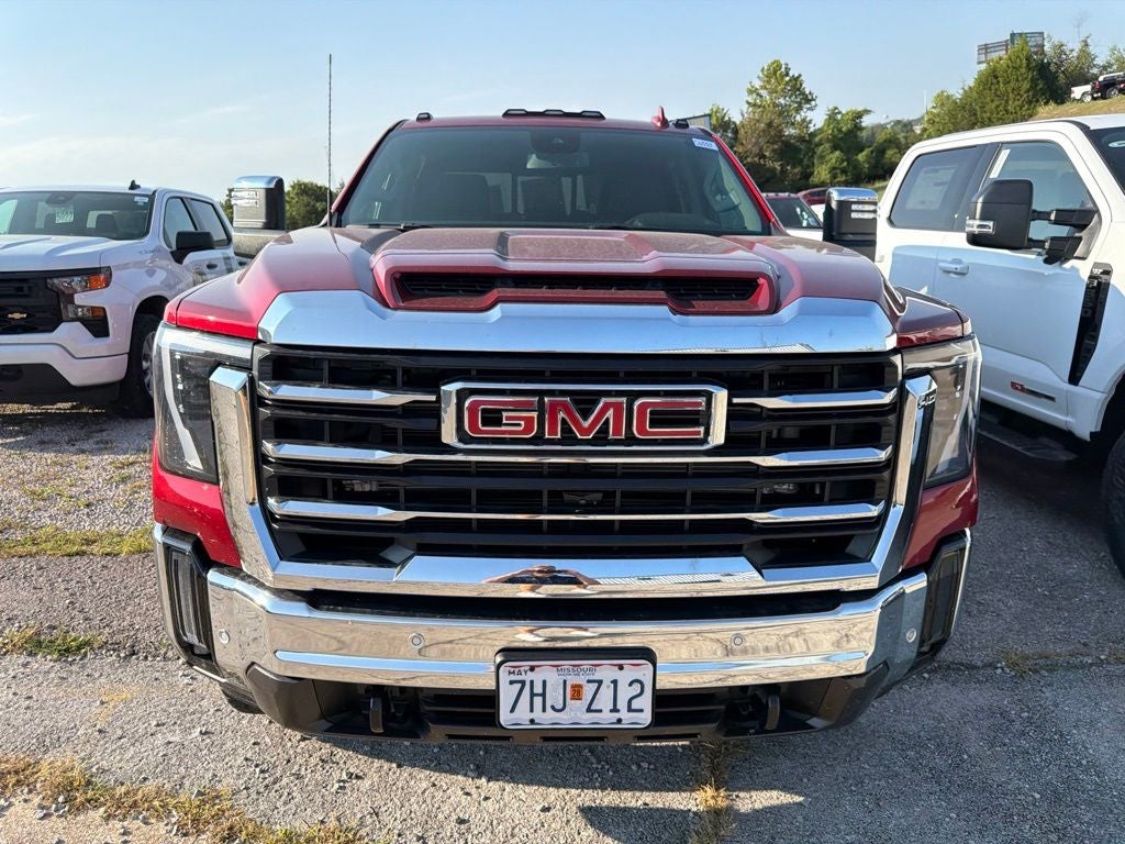2026 GMC Sierra 2500 HD Crew Cab, Standard Bed, SLT, 4WD