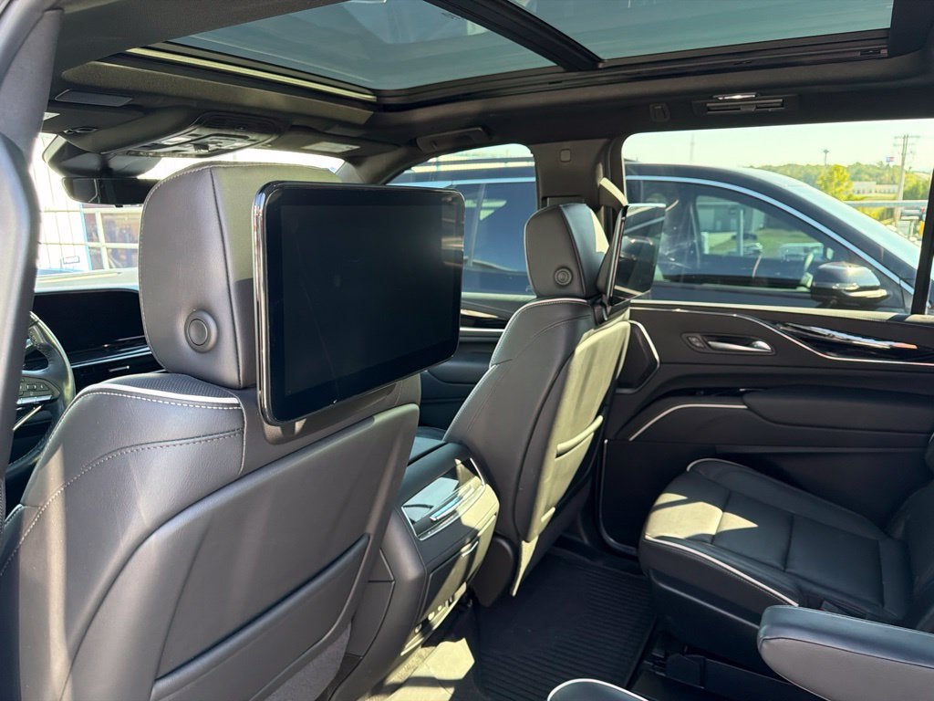 2024 Cadillac Escalade ESV 4WD Sport