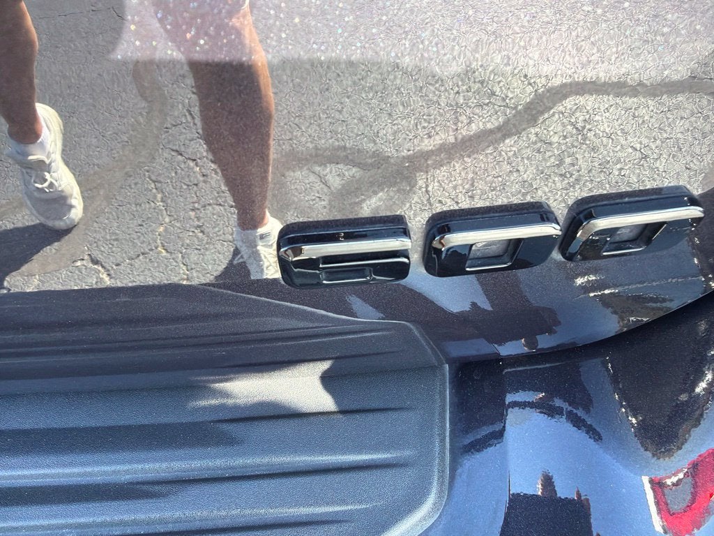 2024 Cadillac Escalade ESV 4WD Sport