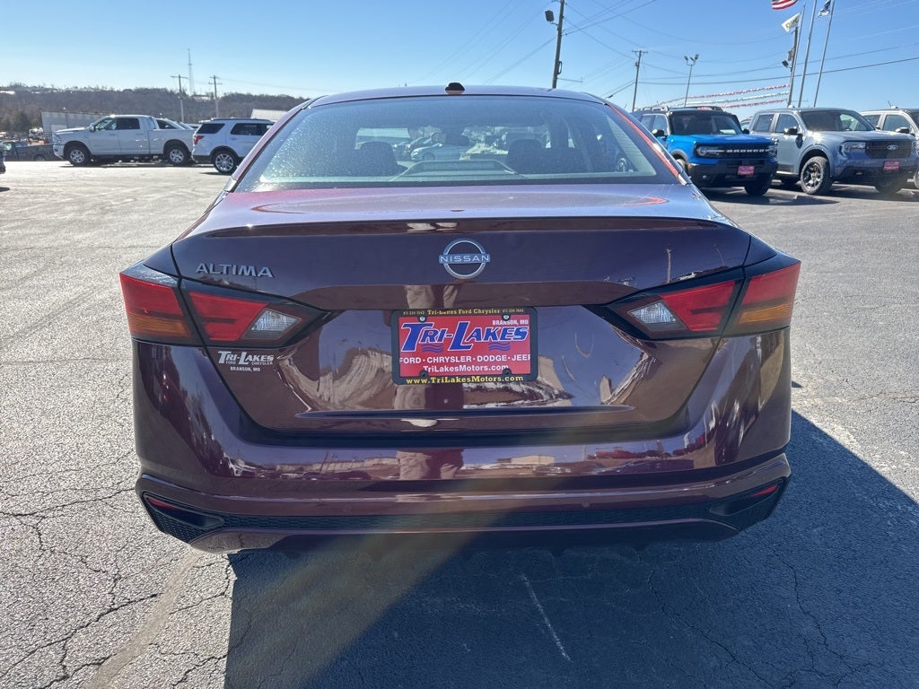 2025 Nissan Altima SV FWD