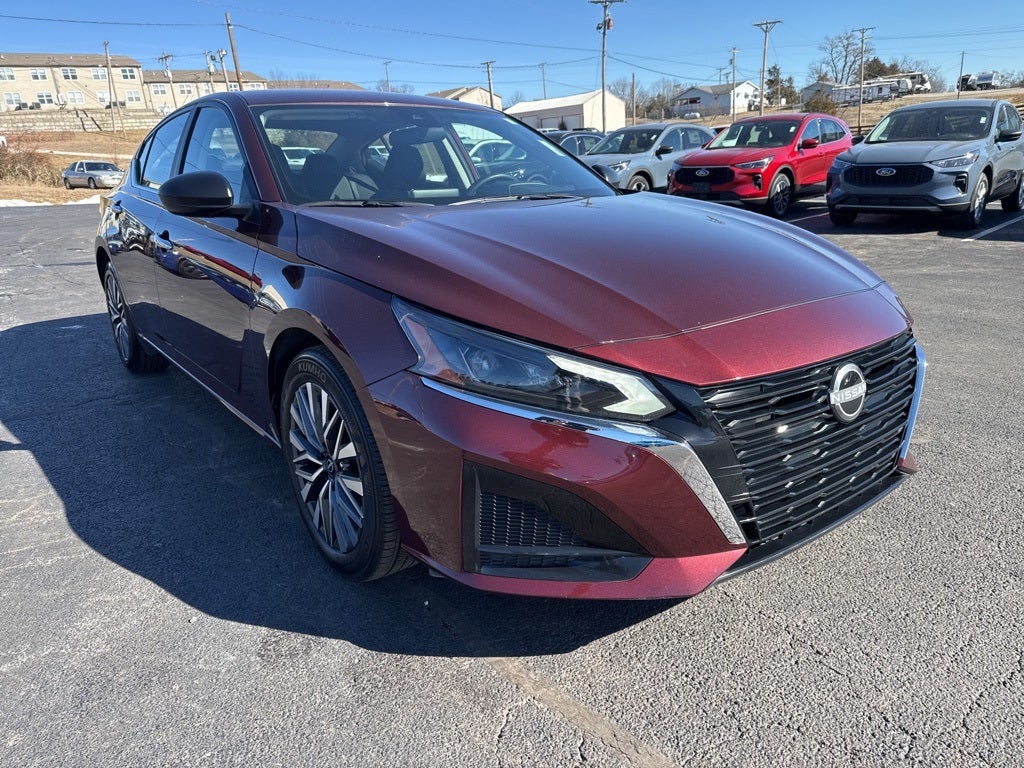 2025 Nissan Altima SV FWD
