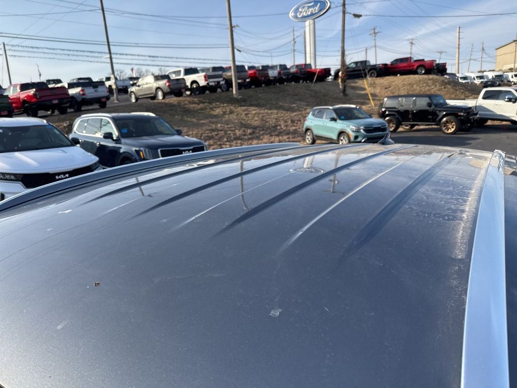 2025 Volkswagen Atlas Cross Sport 2.0T SE w/Technology