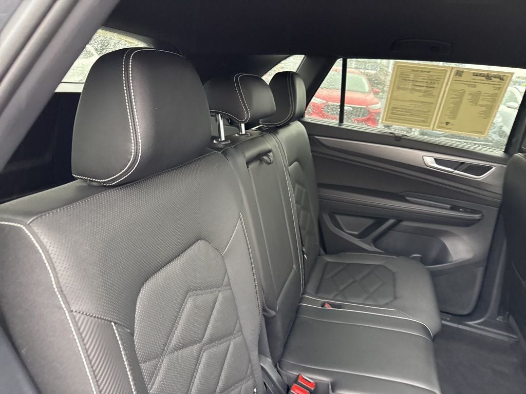 2025 Volkswagen Atlas Cross Sport 2.0T SE w/Technology