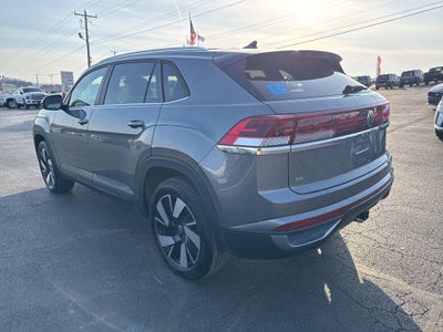 2025 Volkswagen Atlas Cross Sport 2.0T SE w/Technology