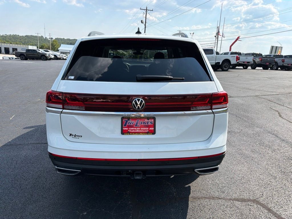 2025 Volkswagen Atlas 2.0T SE w/Technology