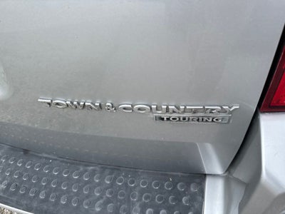 2010 Chrysler Town & Country Touring