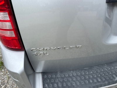 2010 Chrysler Town & Country Touring