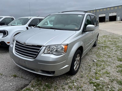 2010 Chrysler Town & Country Touring