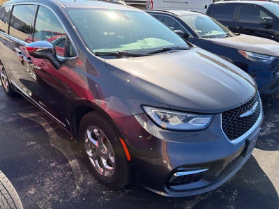 2022 Chrysler Pacifica Limited