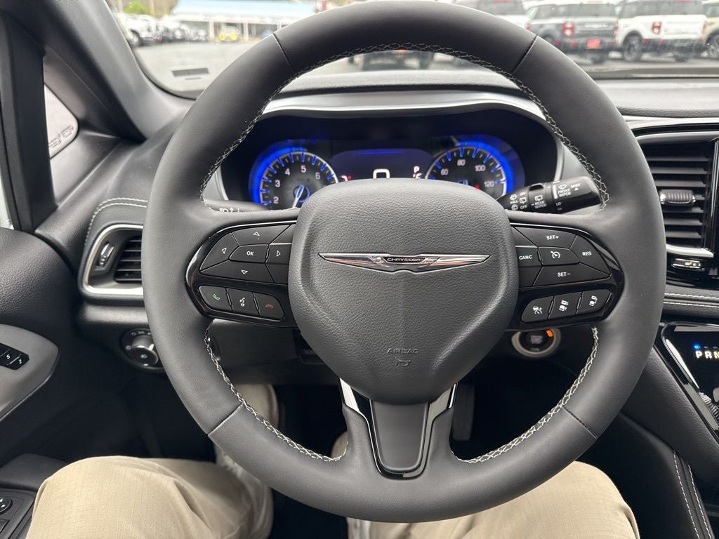 2025 Chrysler Pacifica Limited