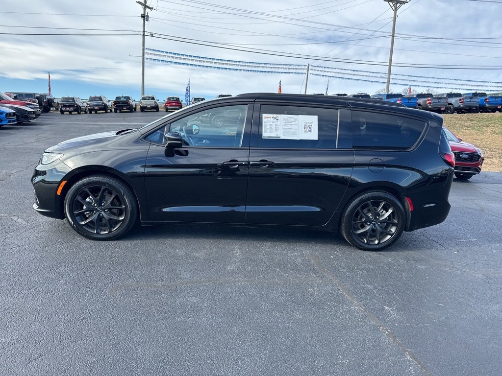 2025 Chrysler Pacifica Limited