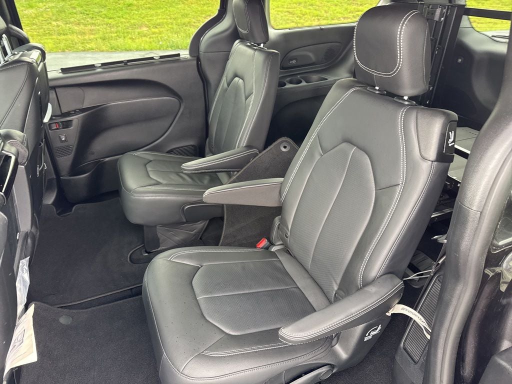 2021 Chrysler Pacifica Touring L AWD