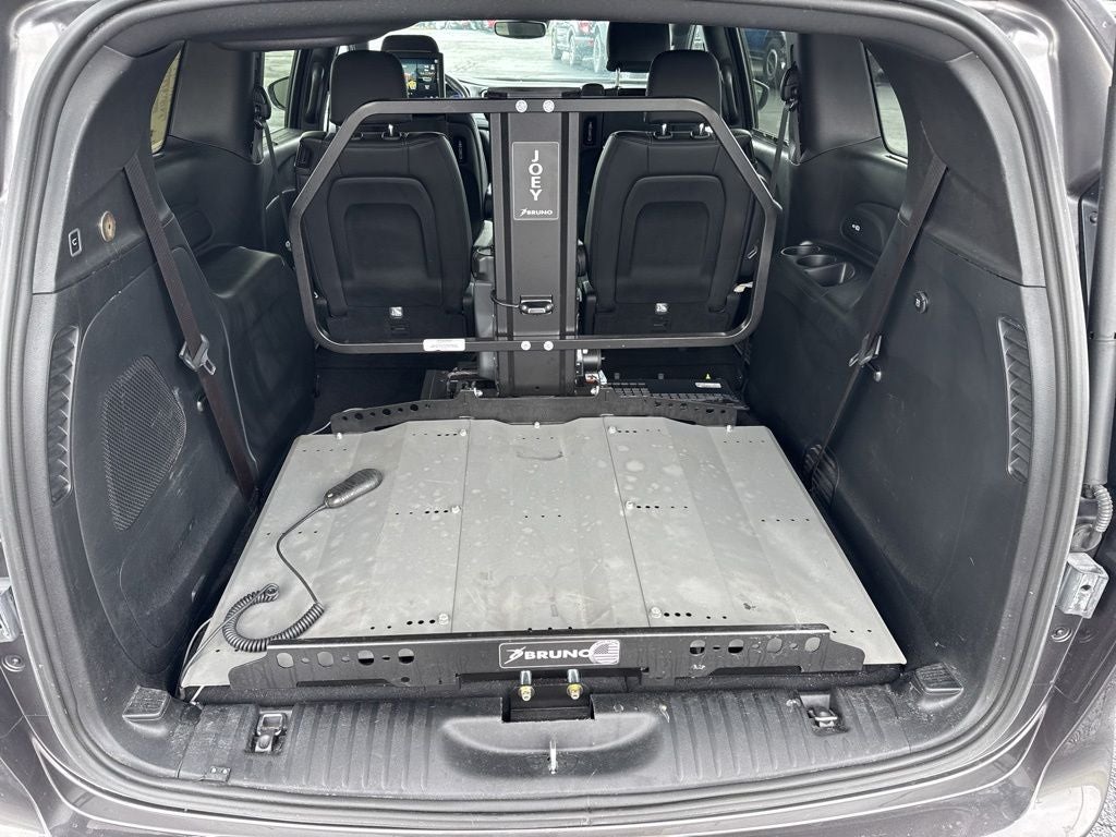 2021 Chrysler Pacifica Touring L AWD