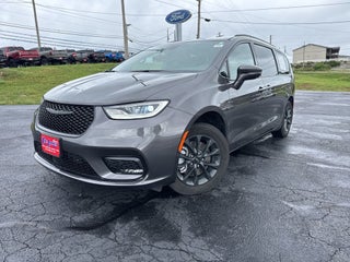 2021 Chrysler Pacifica Touring L AWD