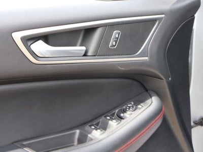 2022 Ford Edge ST Line