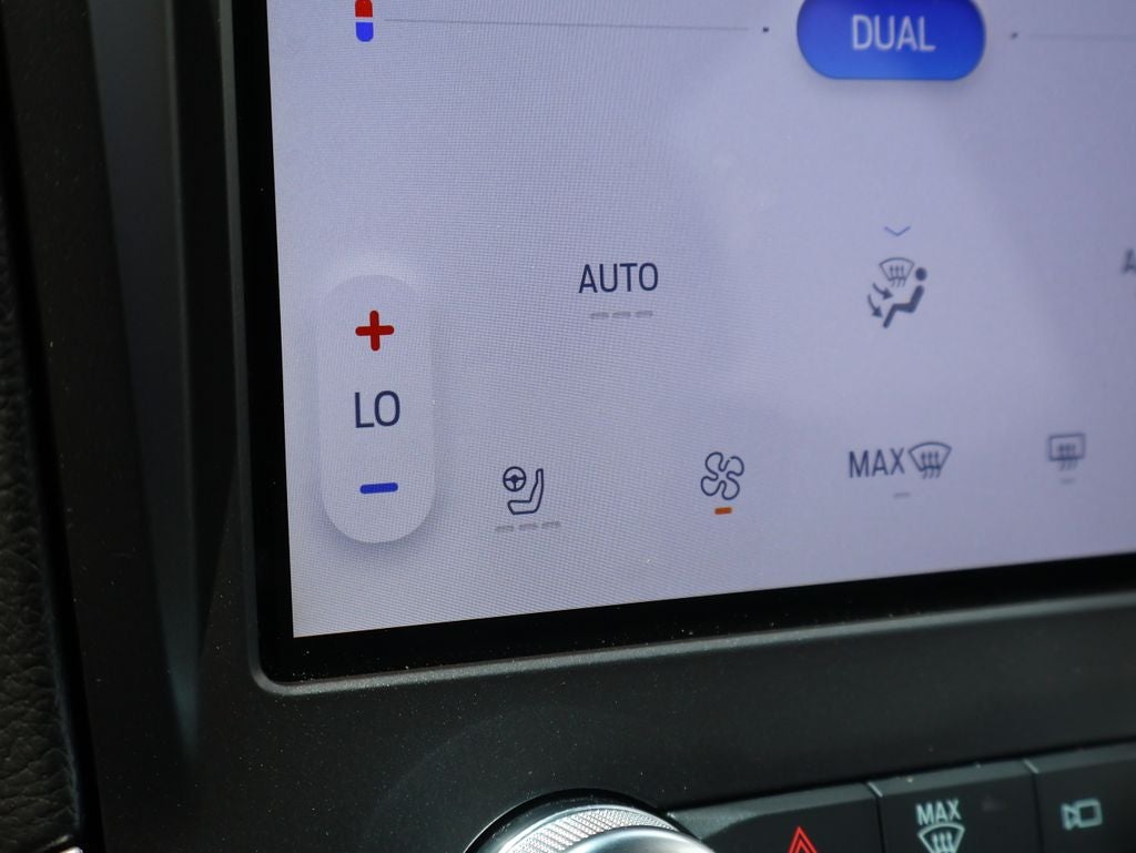 2022 Ford Edge ST Line
