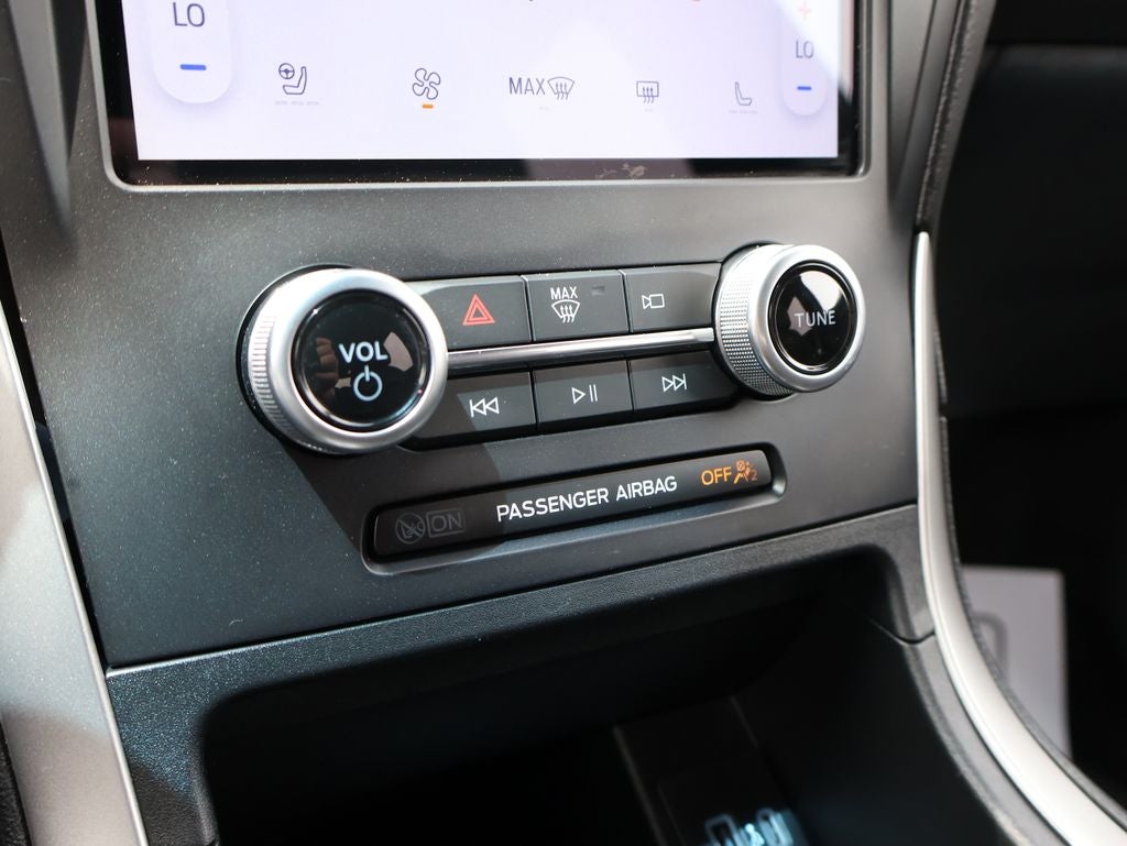 2022 Ford Edge ST Line