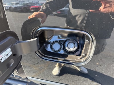 2024 Chevrolet Silverado 2500HD 4WD Crew Cab Standard Bed Custom