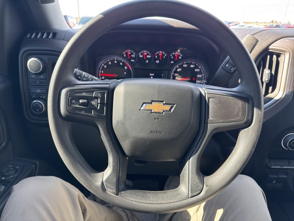 2024 Chevrolet Silverado 2500HD 4WD Crew Cab Standard Bed Custom