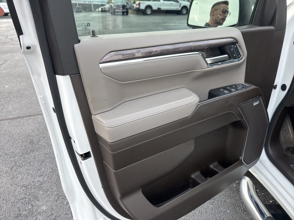 2024 Chevrolet Silverado 1500 4WD Crew Cab Short Bed LTZ