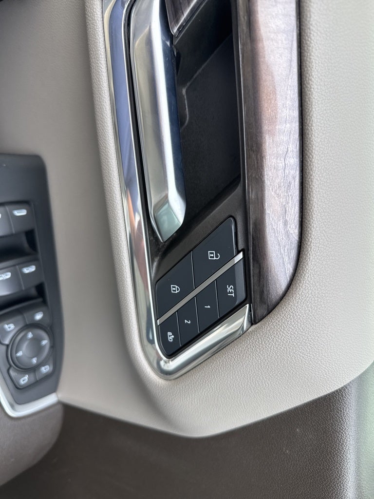 2024 Chevrolet Silverado 1500 4WD Crew Cab Short Bed LTZ