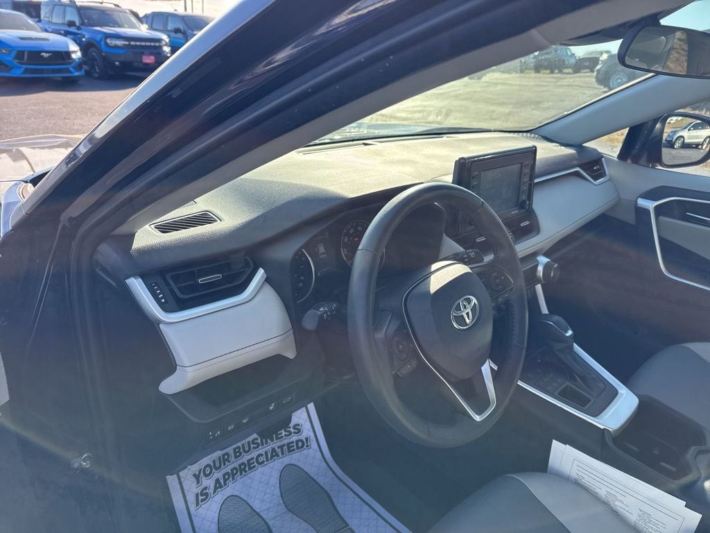 2022 Toyota RAV4 XLE Premium