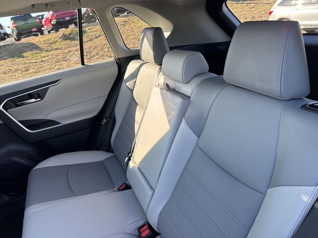 2022 Toyota RAV4 XLE Premium