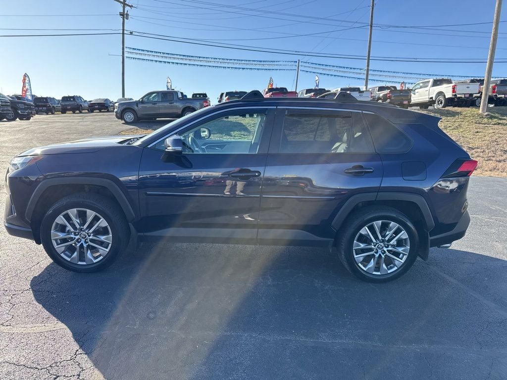 2022 Toyota RAV4 XLE Premium