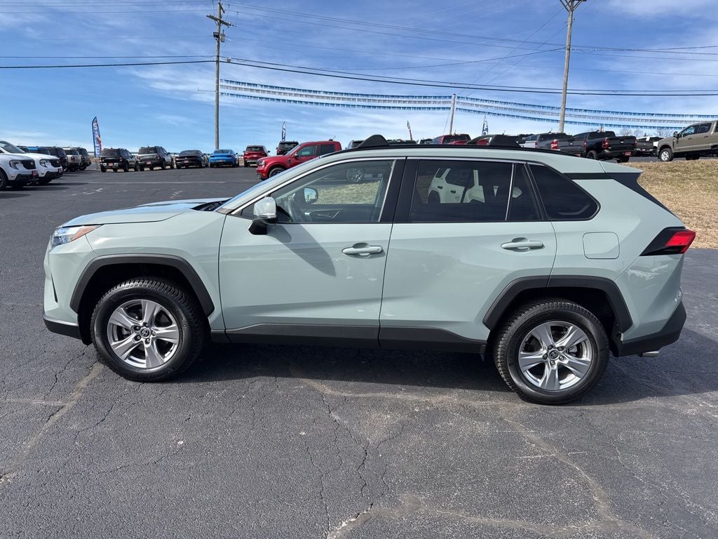 2022 Toyota RAV4 XLE