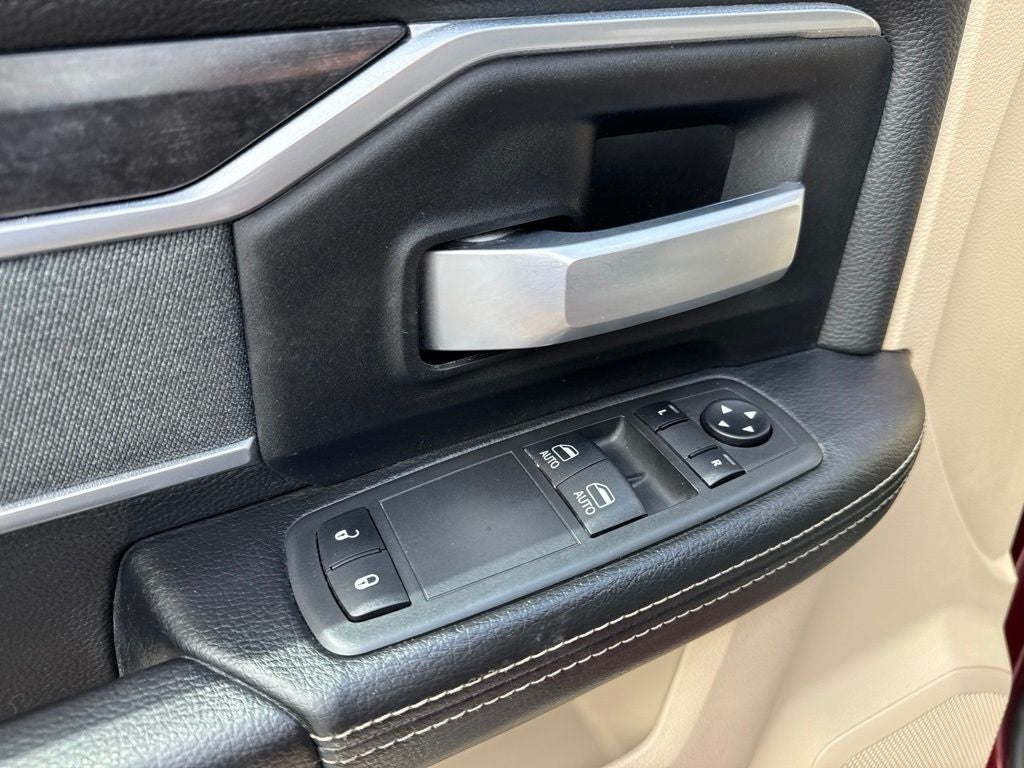 2022 RAM 3500 Big Horn Regular Cab 4x4 8' Box