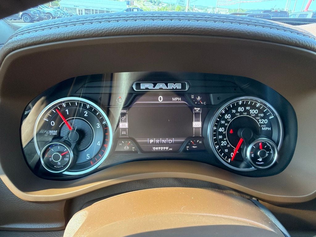 2022 RAM 3500 Laramie Crew Cab 4x4 8' Box