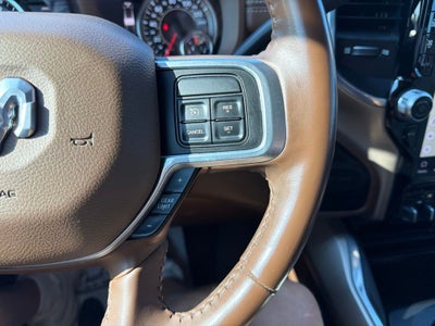 2022 RAM 3500 Laramie Crew Cab 4x4 8' Box