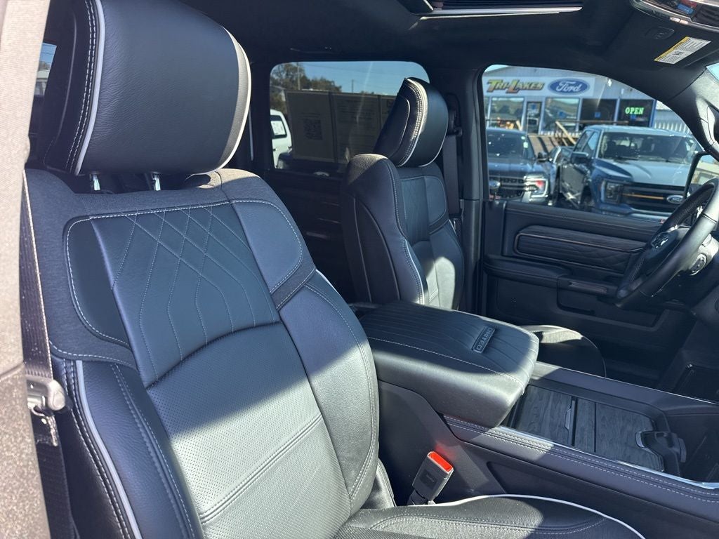 2025 RAM 2500 Limited Crew Cab 4x4 6'4' Box