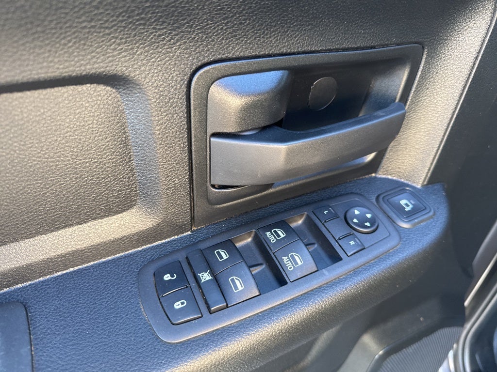 2024 RAM 3500 Tradesman Crew Cab 4x4 8' Box