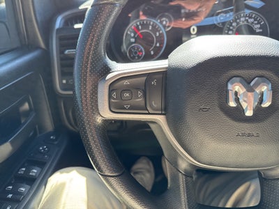 2024 RAM 3500 Tradesman Crew Cab 4x4 8' Box