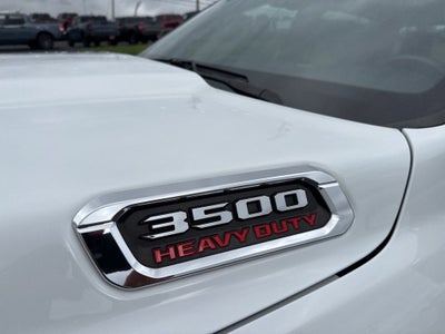 2024 RAM 3500 Big Horn Crew Cab 4x4 8' Box