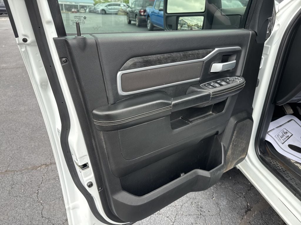 2024 RAM 3500 Big Horn Crew Cab 4x4 8' Box